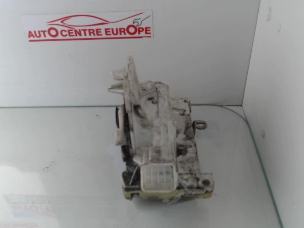 Chiusura centralizzata posteriore sinistra FORD FOCUS 1 Diésel - 1