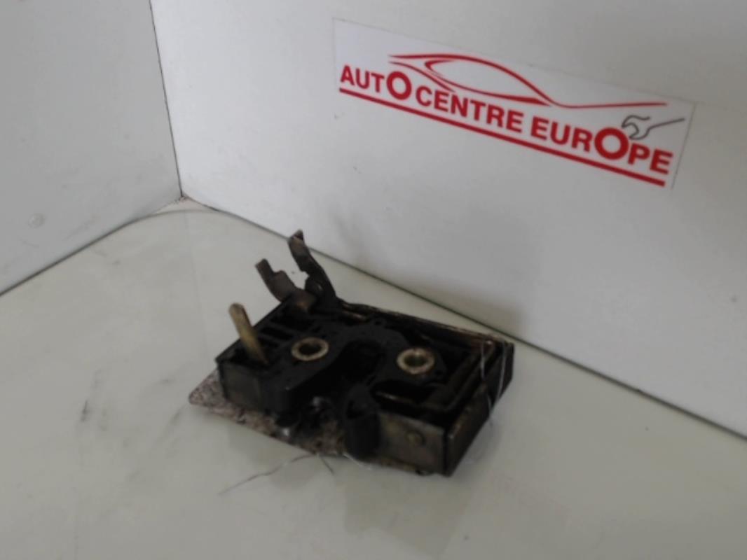 Chiusura non centralizzata anteriore destra VOLKSWAGEN GOLF 2 Gasolina - 1
