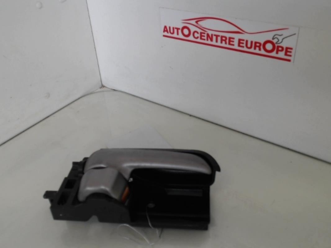 Maniglia interna anteriore destra SUZUKI SWIFT 3 Gasolina - 1