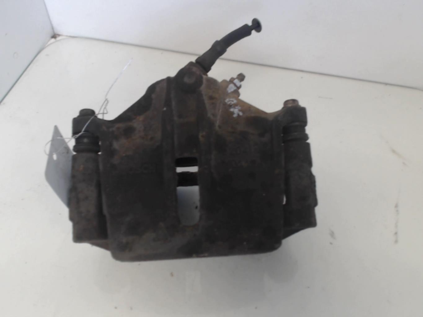 Pinza freni anteriore sinistra FORD MONDEO 2 Diésel - 1