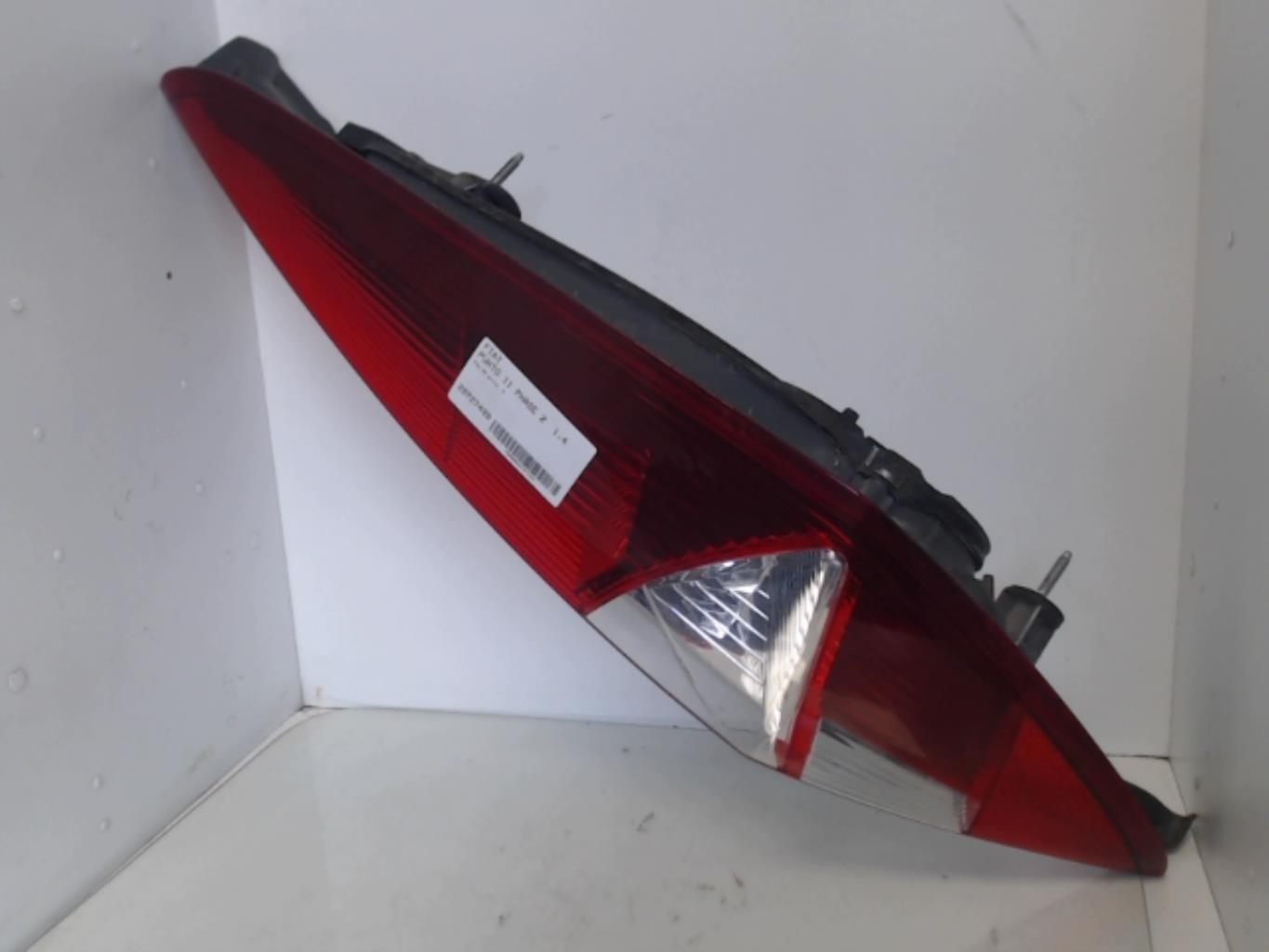 Fanale posteriore principale destro (luci) FIAT PUNTO 2 PHASE 2 Gasolina - 1