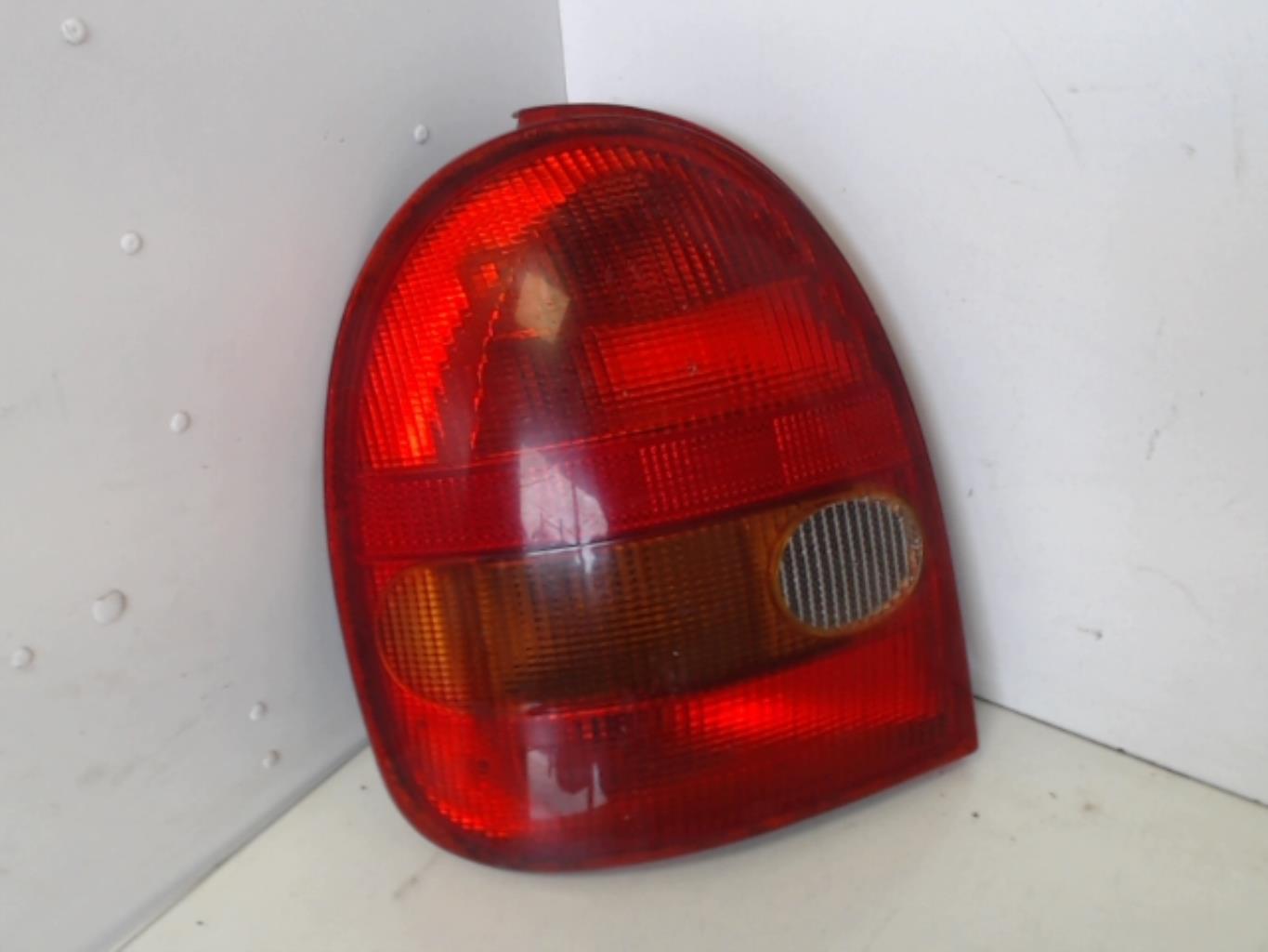 Fanale posteriore principale sinistro (luci) OPEL CORSA B PHASE 2 Diésel - 1