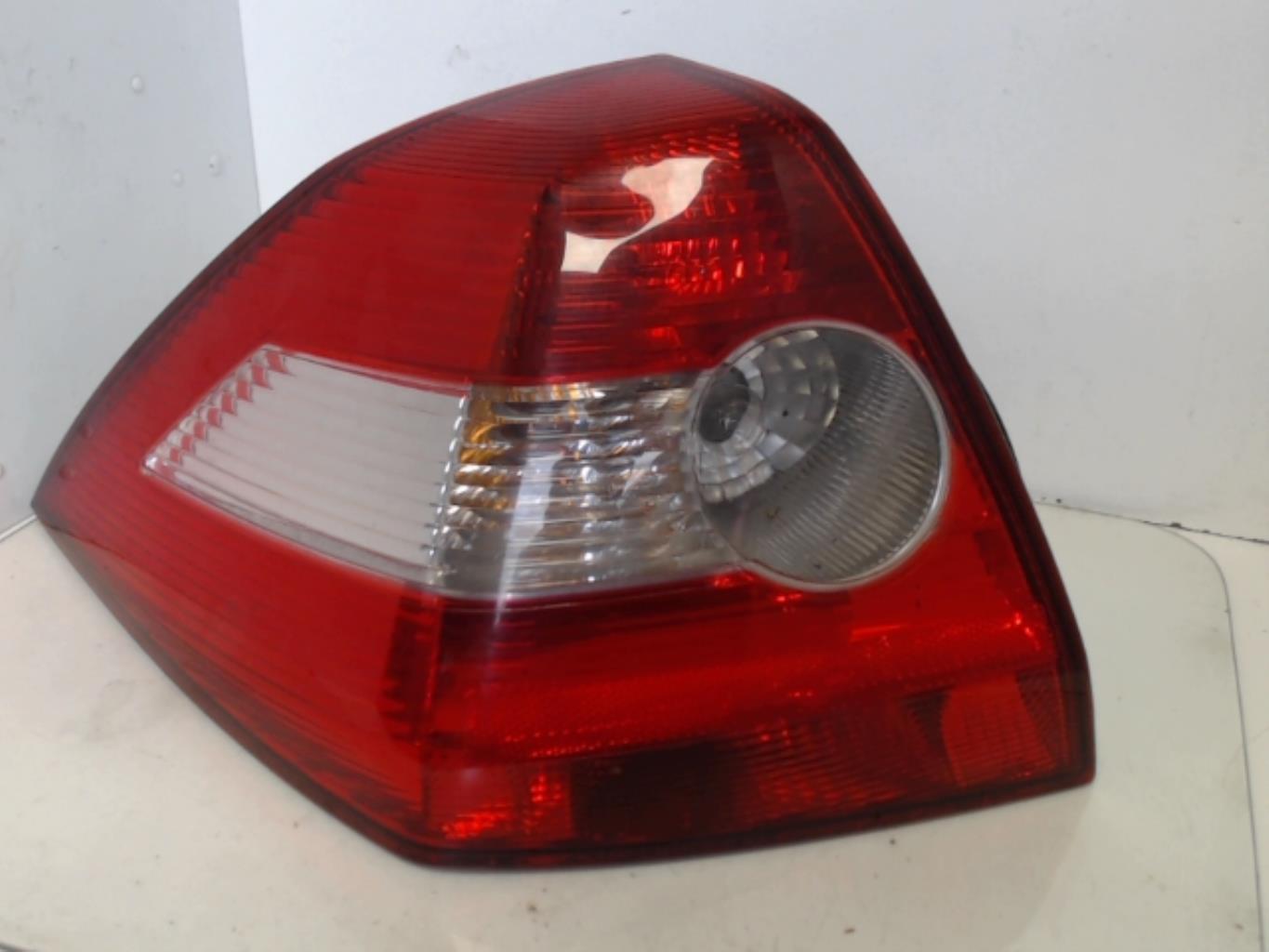 Fanale posteriore principale sinistro (luci) RENAULT MEGANE 2 PHASE 1 Diésel - 1