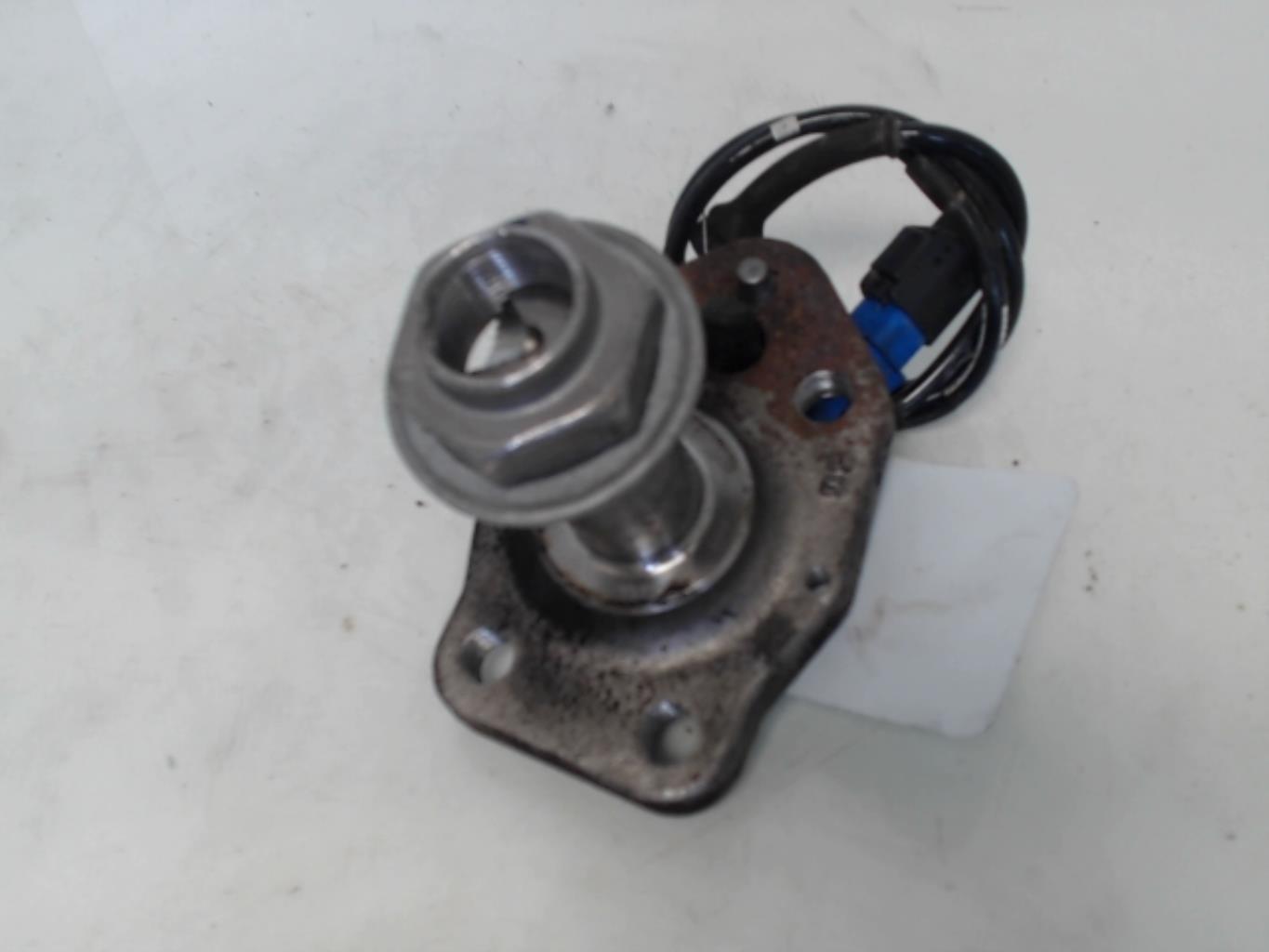 Fusee arriere gauche PEUGEOT 208 1 PHASE 2 Essence - 1