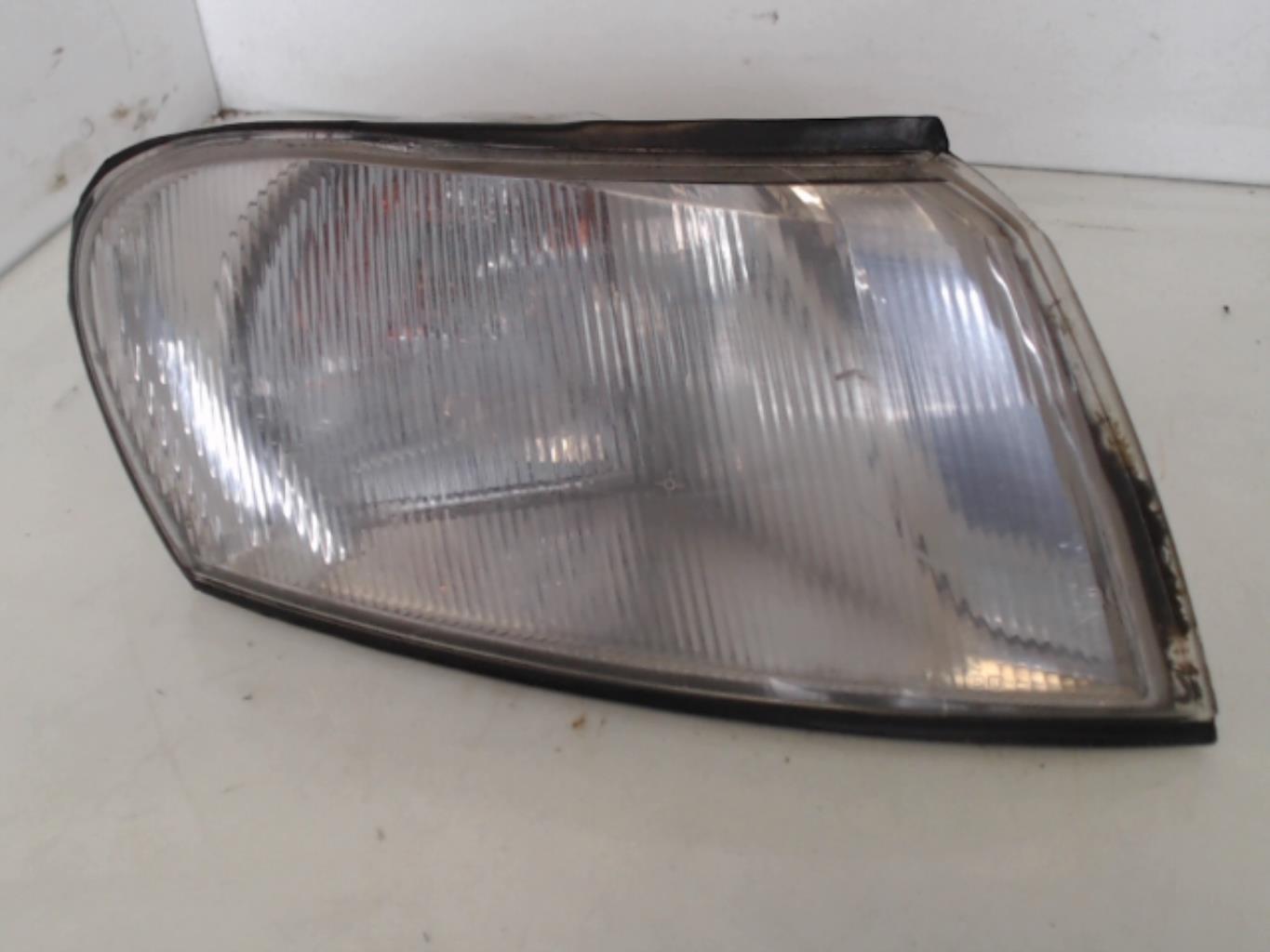 Gruppo ottico anteriore secondario destro (luci)(freccia) OPEL VECTRA B PHASE 1 BREAK Gasolina - 1