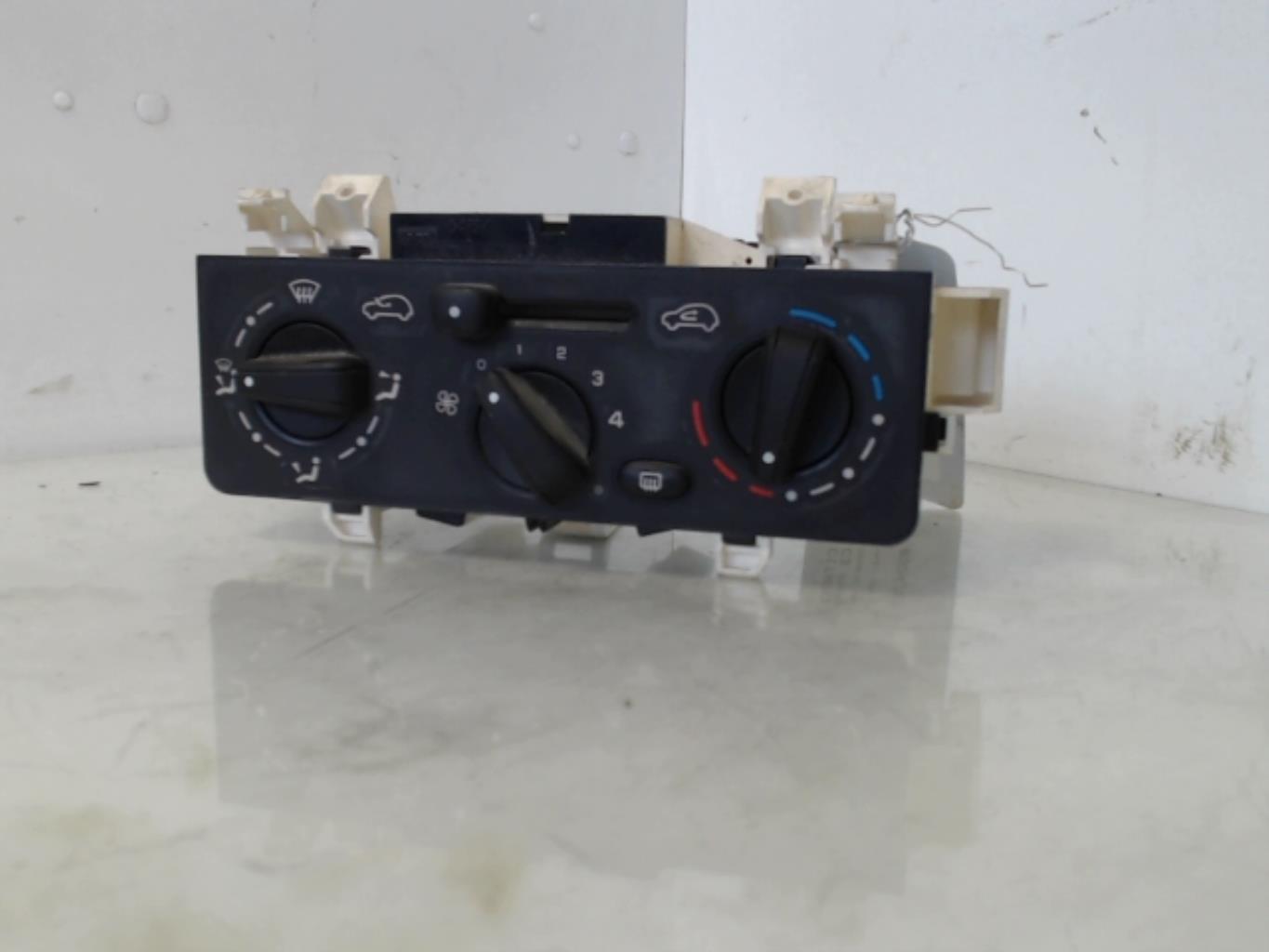 Comandi riscaldamento CITROEN C3 1 PHASE 1 Gasolina - 1