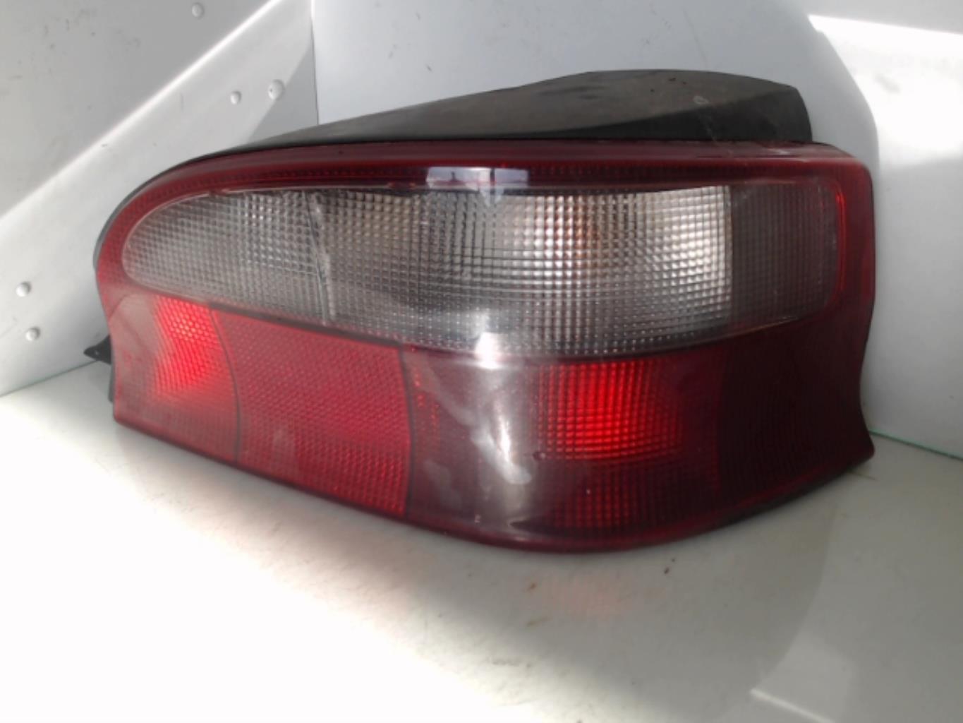 Fanale posteriore principale destro (luci) CITROEN SAXO PHASE 1 Diésel - 1