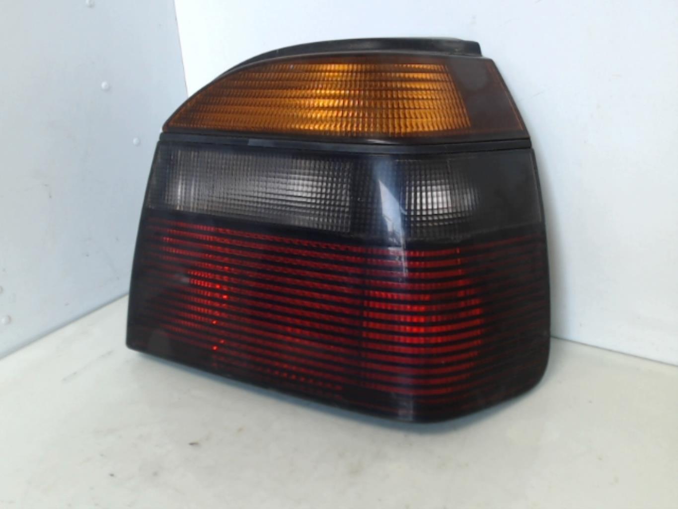 Fanale posteriore principale destro (luci) VOLKSWAGEN GOLF 3 Diésel - 1