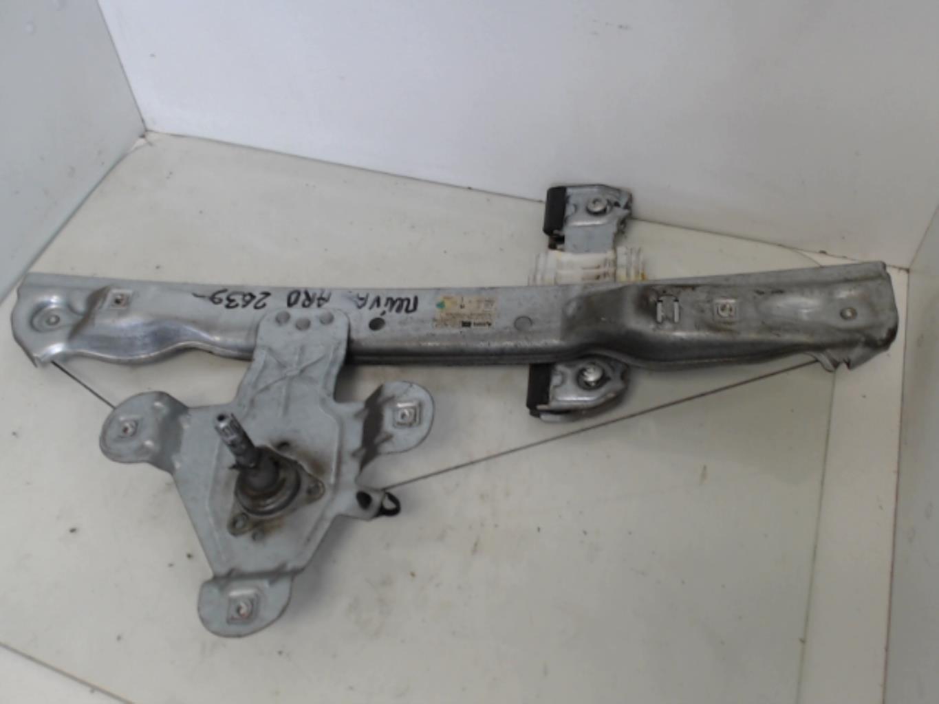 Alzacristalli manuale posteriore destro OPEL MERIVA B PHASE 1 Diésel - 1