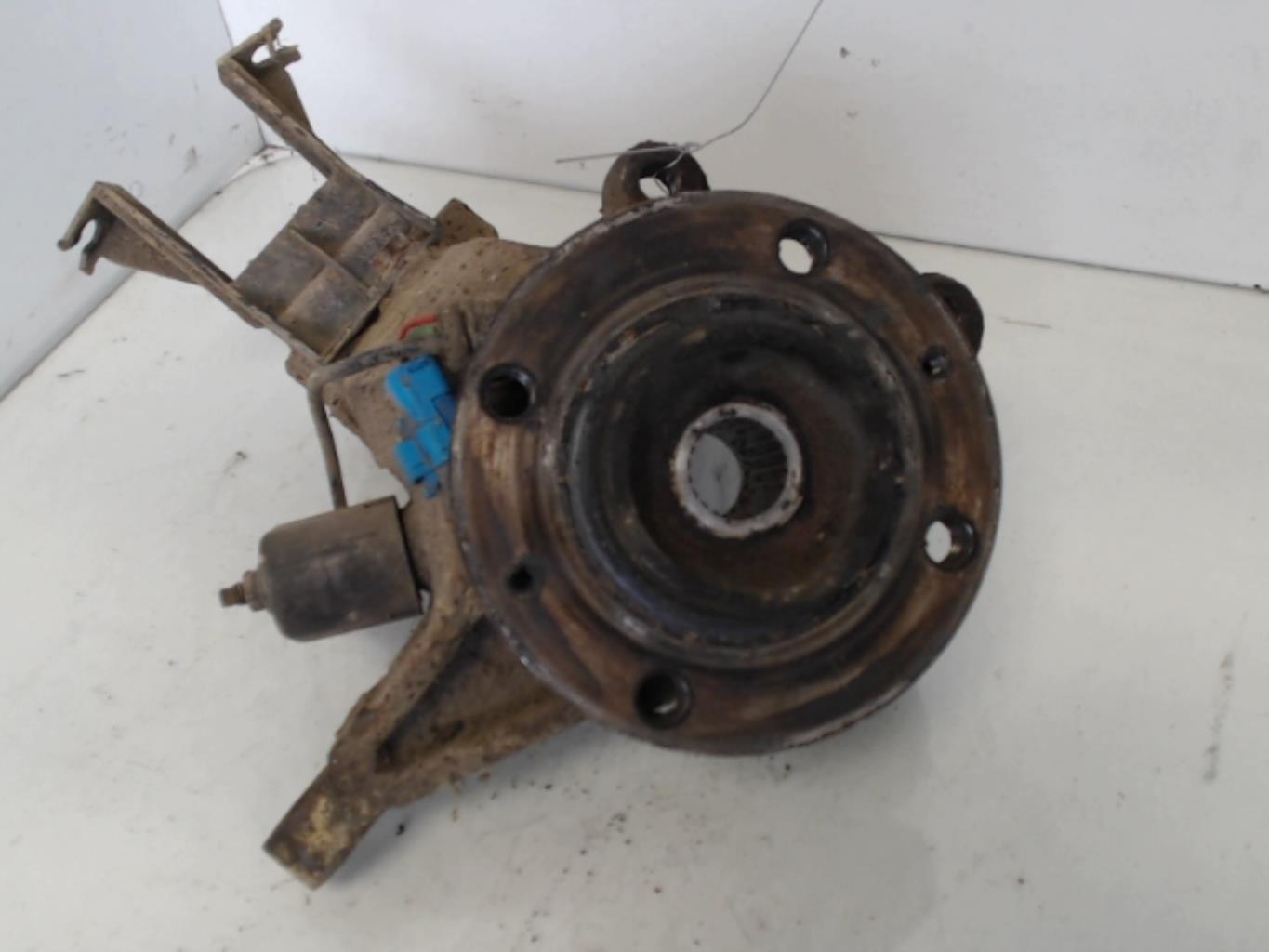 Moyeu avant droit PEUGEOT 206 Diesel - 1