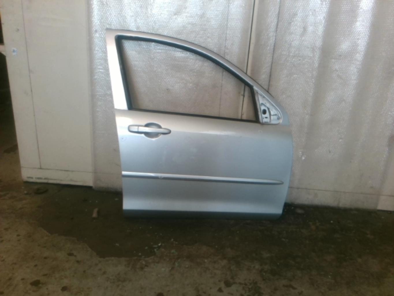 Porte avant droit MAZDA 2 1 Diesel - 1