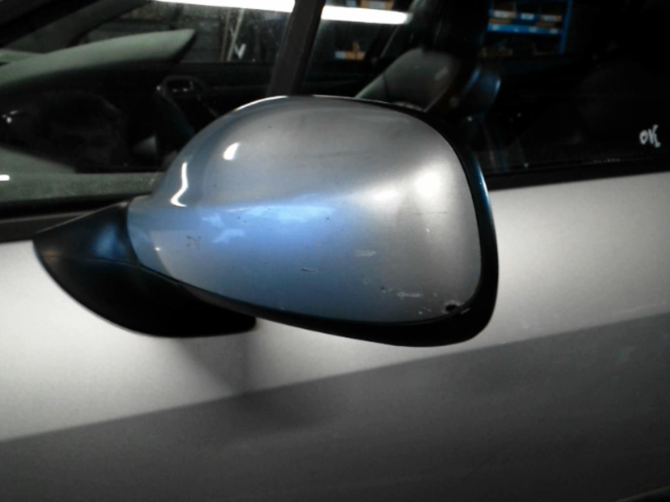 Specchietto retrovisore sinistro PEUGEOT 407 PHASE 1 BREAK Diésel - 1