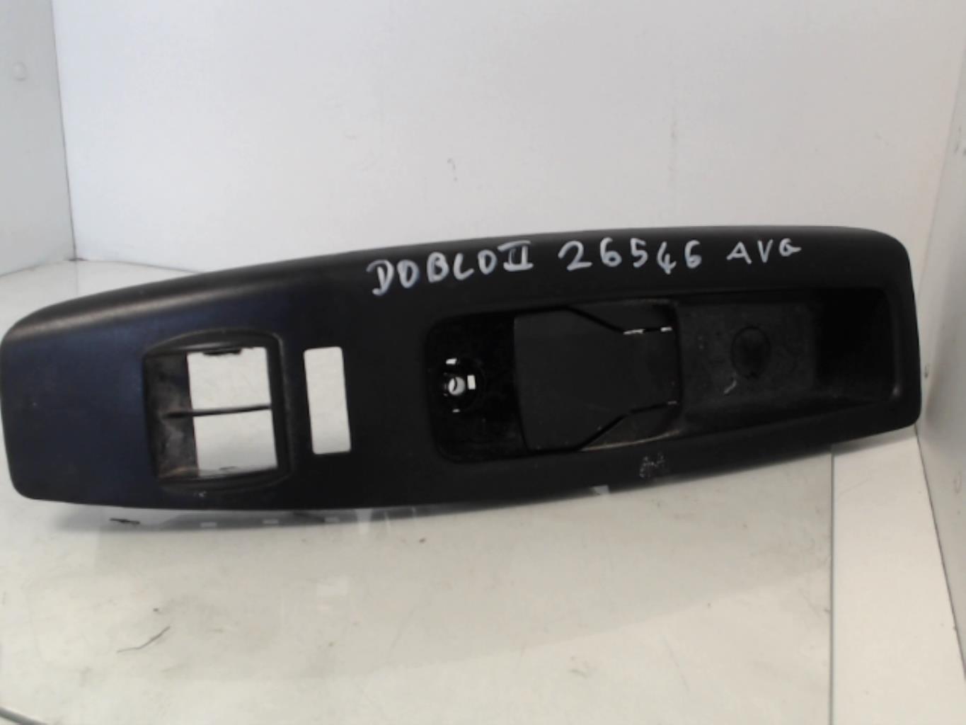 Maniglia interna anteriore destra FIAT DOBLO 2 PHASE 1 Diésel - 1