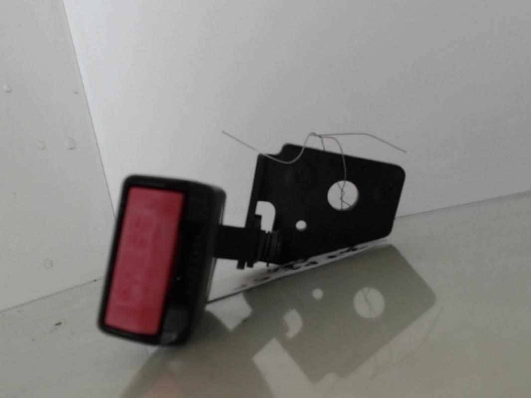 Aggancio cintura sicurezza posteriore sinistro PEUGEOT 307 PHASE 1 Diésel - 1
