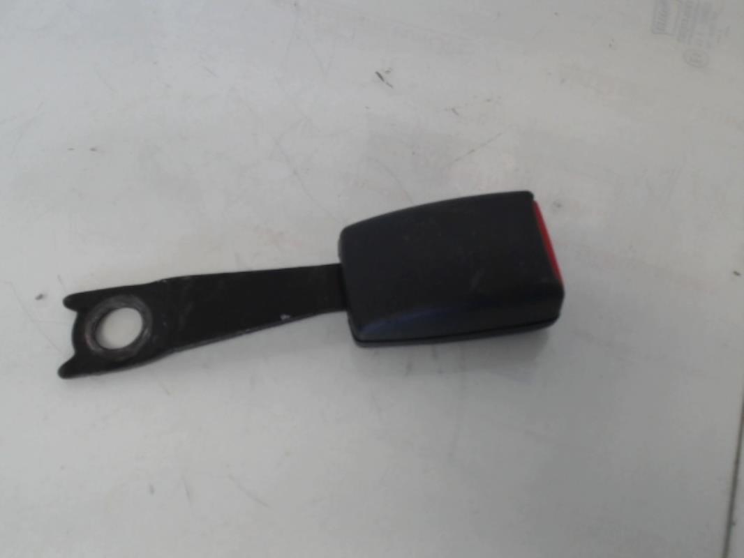 Aggancio cintura sicurezza anteriore sinistro TOYOTA COROLLA 9 PHASE 2 Gasolina - 1