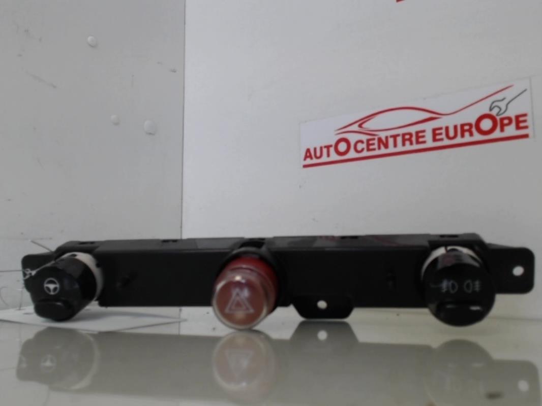 Bouton de warning FIAT 500 2 PHASE 1 Diesel - 1