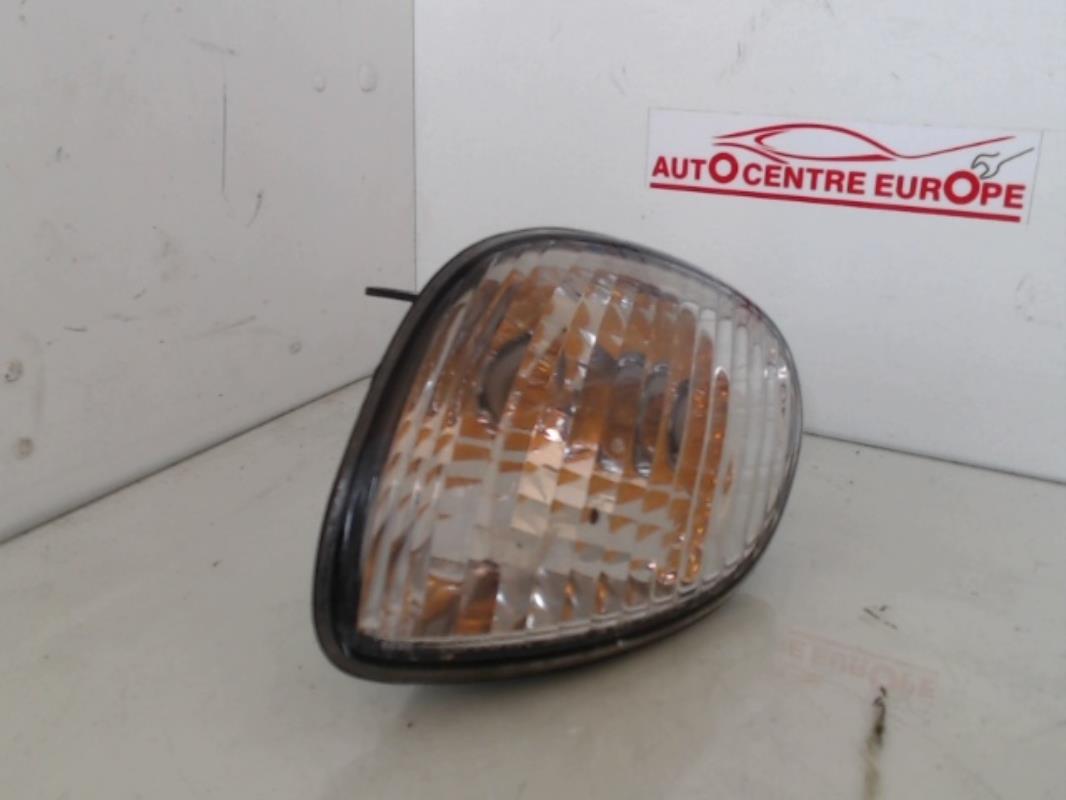 Gruppo ottico anteriore secondario sinistro (luci)(freccia) TOYOTA COROLLA 9 PHASE 2 Gasolina - 1