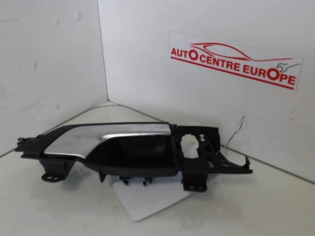 Maniglia interna anteriore destra AUDI A3 2 PHASE 2 Diésel - 1