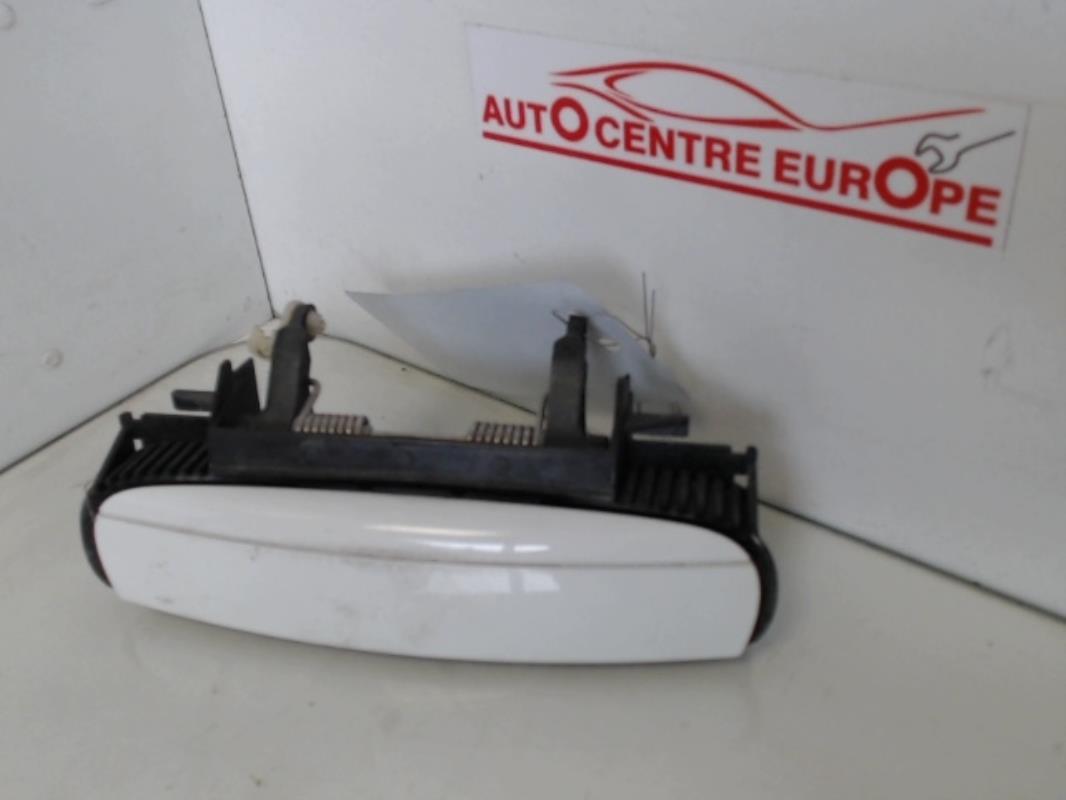 Maniglia portiera anteriore destra AUDI A3 2 PHASE 2 Diésel - 1
