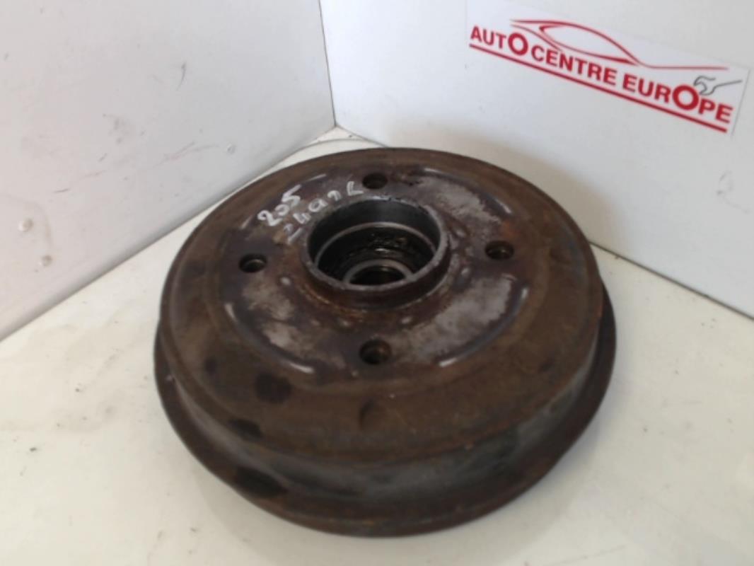Tamburo posteriore sinistro PEUGEOT 205 PHASE 1 Gasolina - 1