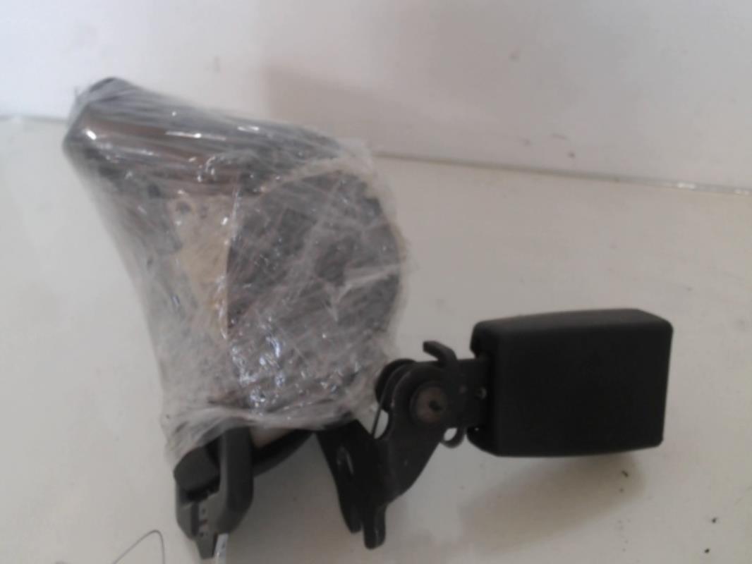 Aggancio cintura sicurezza posteriore centrale FORD FOCUS 1 Gasolina - 1