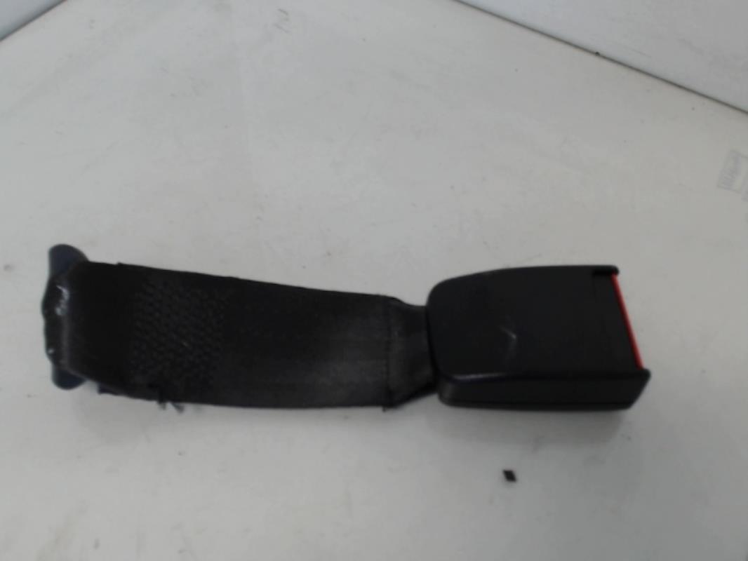 Aggancio cintura sicurezza posteriore sinistro PEUGEOT 206 PHASE 1 Diésel - 1
