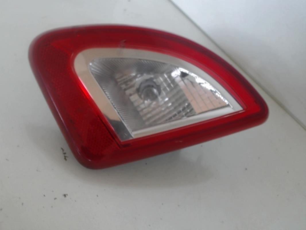 Feu arriere secondaire droit (feux) RENAULT TWINGO 2 PHASE 2 Diesel - 1