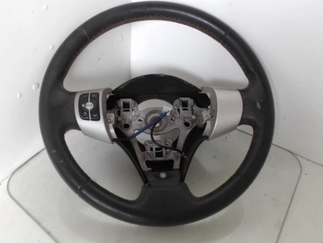 Volant TOYOTA YARIS 2 PHASE 1 Diesel - 1