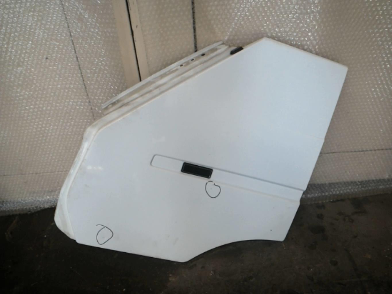 Parafango anteriore sinistro RENAULT TRAFIC 1 PHASE 3 Diésel - 1