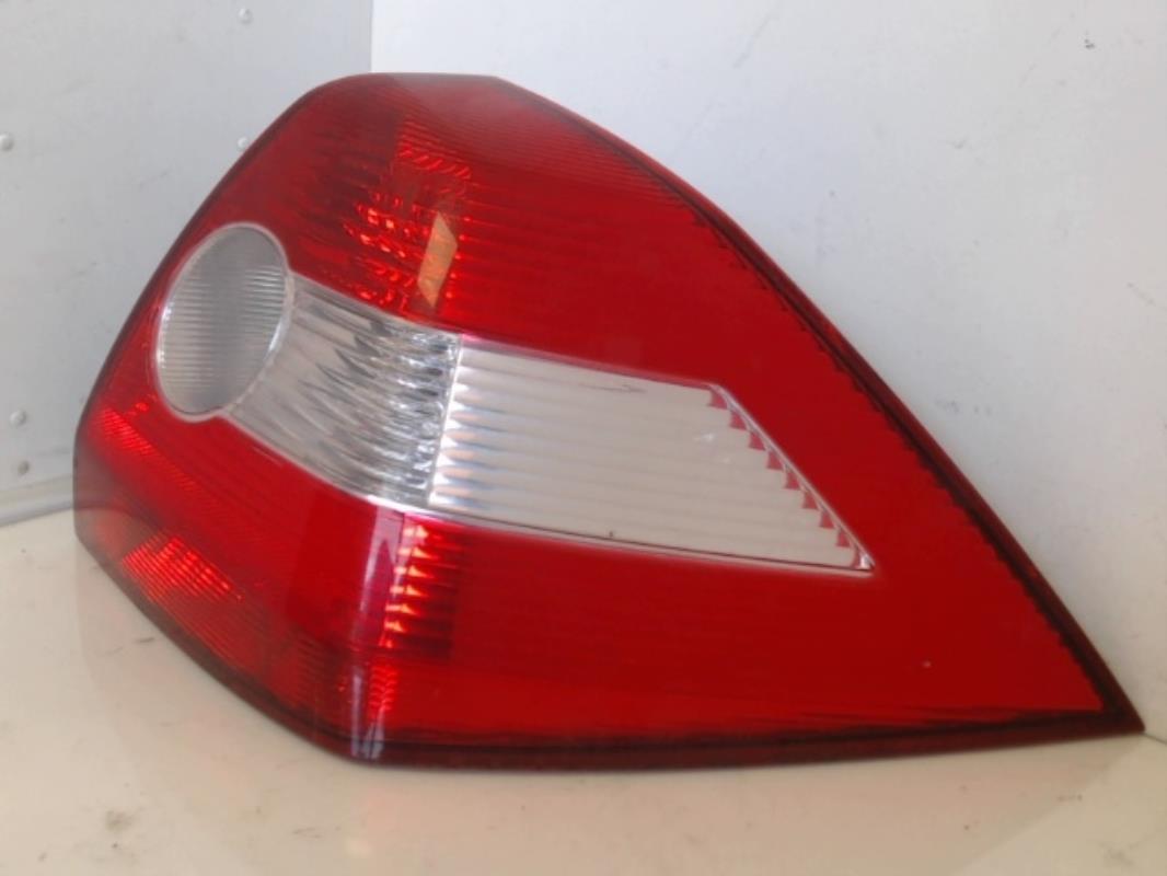 Fanale posteriore principale destro (luci) RENAULT MEGANE 2 PHASE 1 Diésel - 1