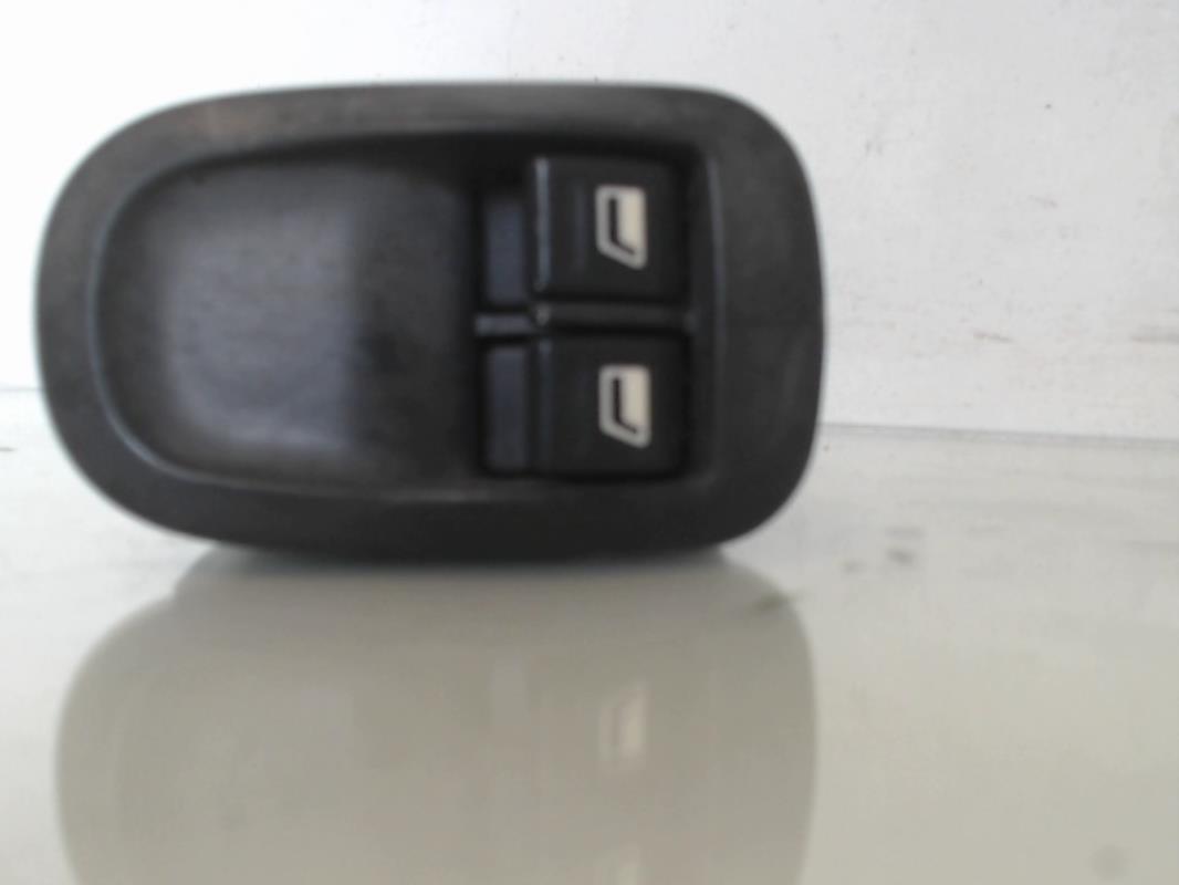 Interruttore lavacristalli anteriore sinistro PEUGEOT 306 PHASE 2 Diésel - 1