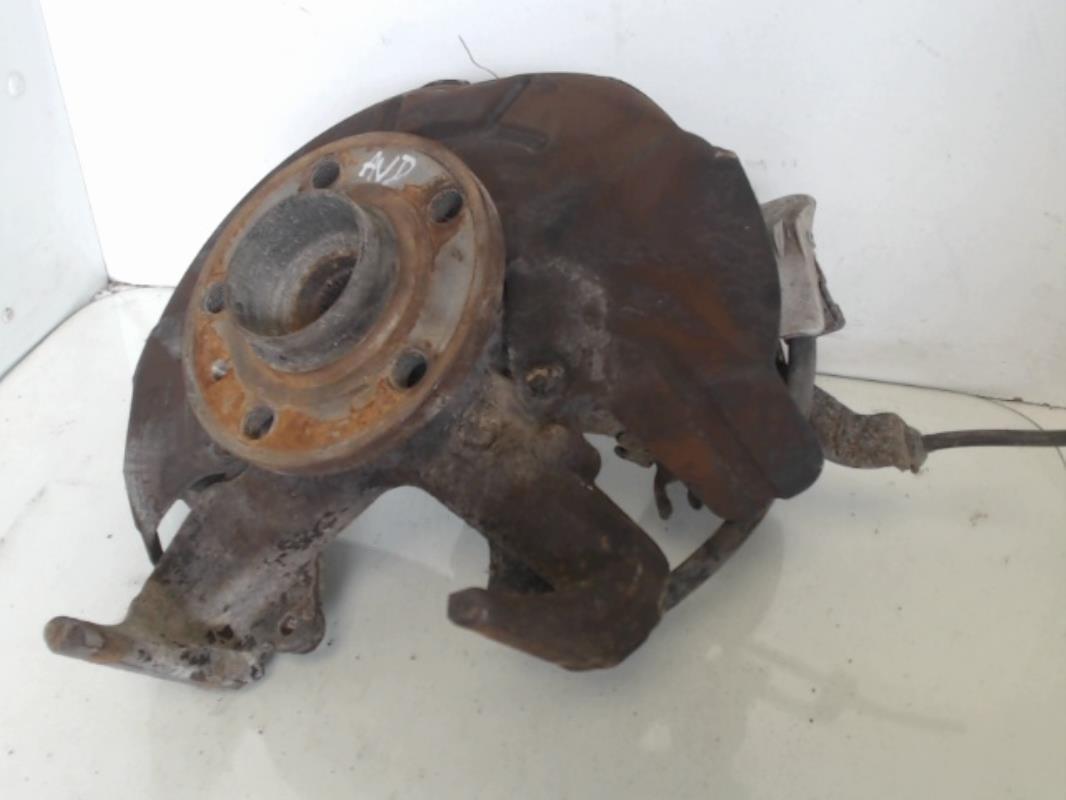 Mozzo anteriore destro VOLKSWAGEN FOX Diésel - 1