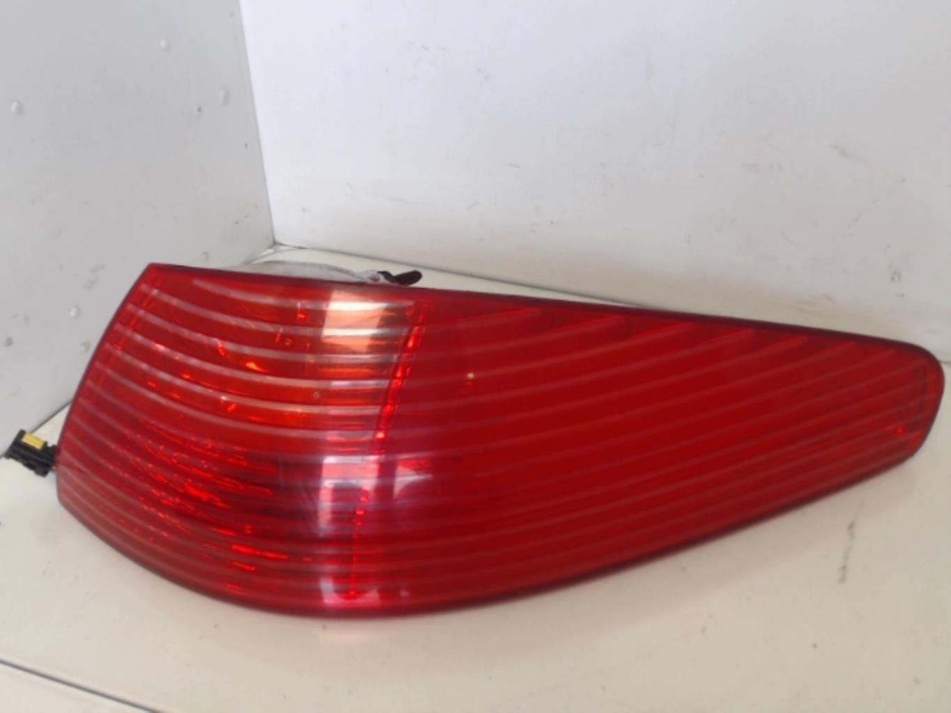 Fanale posteriore principale destro (luci) PEUGEOT 607 PHASE 1 Diésel - 1