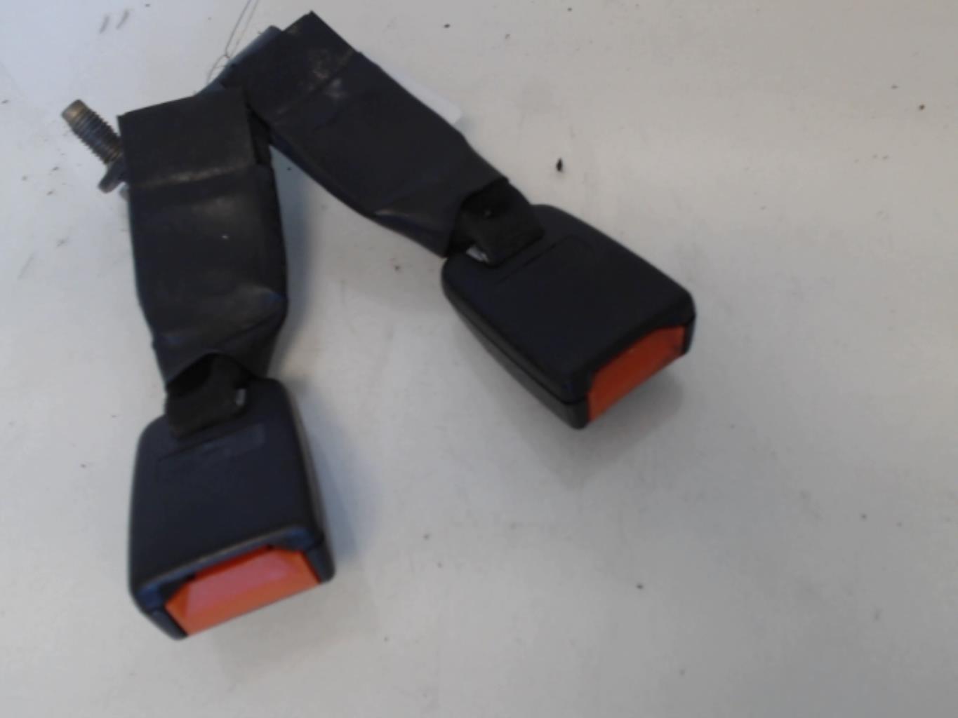 Aggancio cintura sicurezza posteriore sinistro FORD FUSION PHASE 1 Diésel - 1