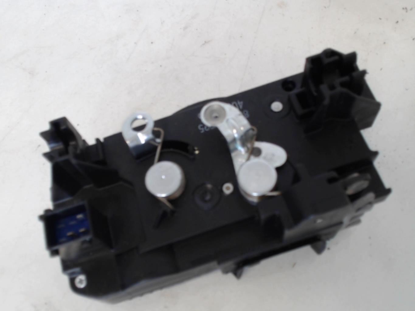 Fermeture centralisee coffre RENAULT TRAFIC 2 PHASE 2 Diesel - 1