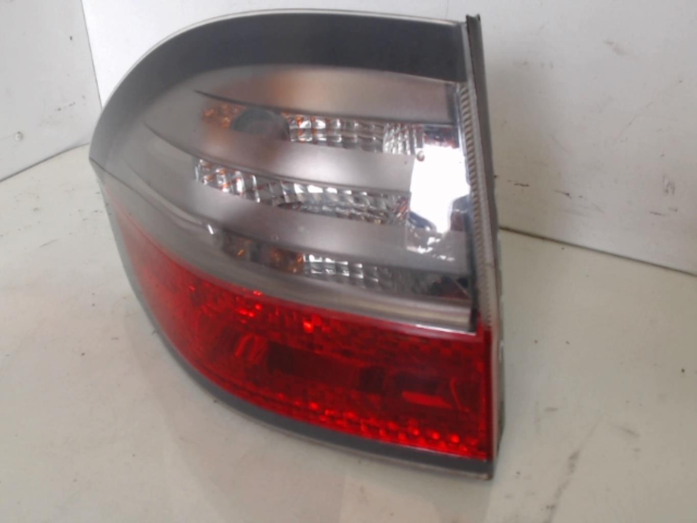 Fanale posteriore principale sinistro (luci) FORD S-MAX 1 Diésel - 1