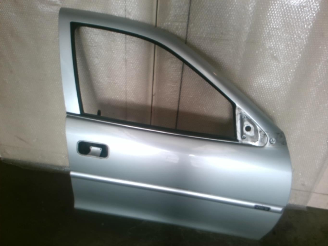 Portiera anteriore destra OPEL VECTRA B PHASE 1 Diésel - 1