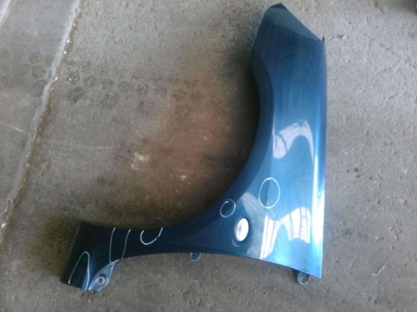 Parafango anteriore sinistro PEUGEOT 307 PHASE 1 Diésel - 1