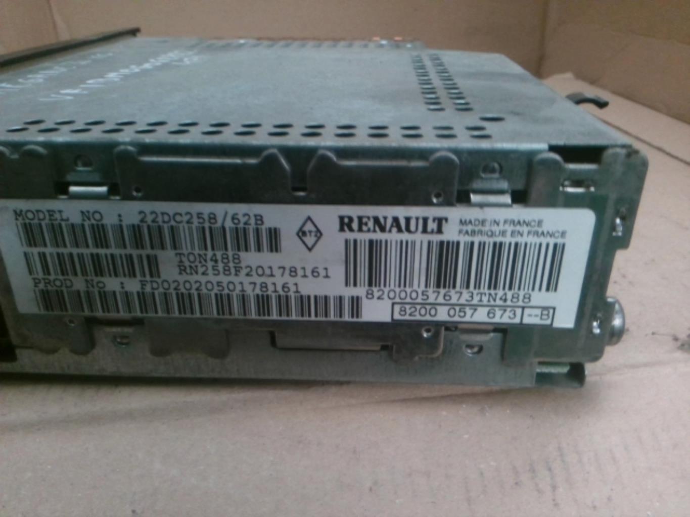 Autoradio originale RENAULT MEGANE 2 PHASE 1  - 1
