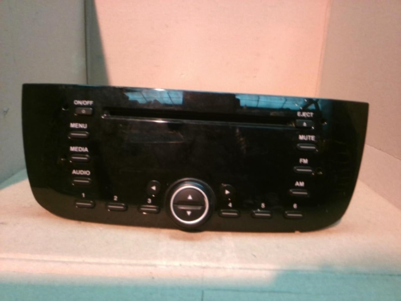 Autoradio originale FIAT PUNTO EVO 3 Gasolina - 1