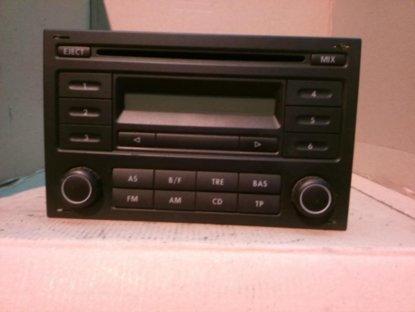 Autoradio originale VOLKSWAGEN POLO 4 PHASE 2 Diésel - 1