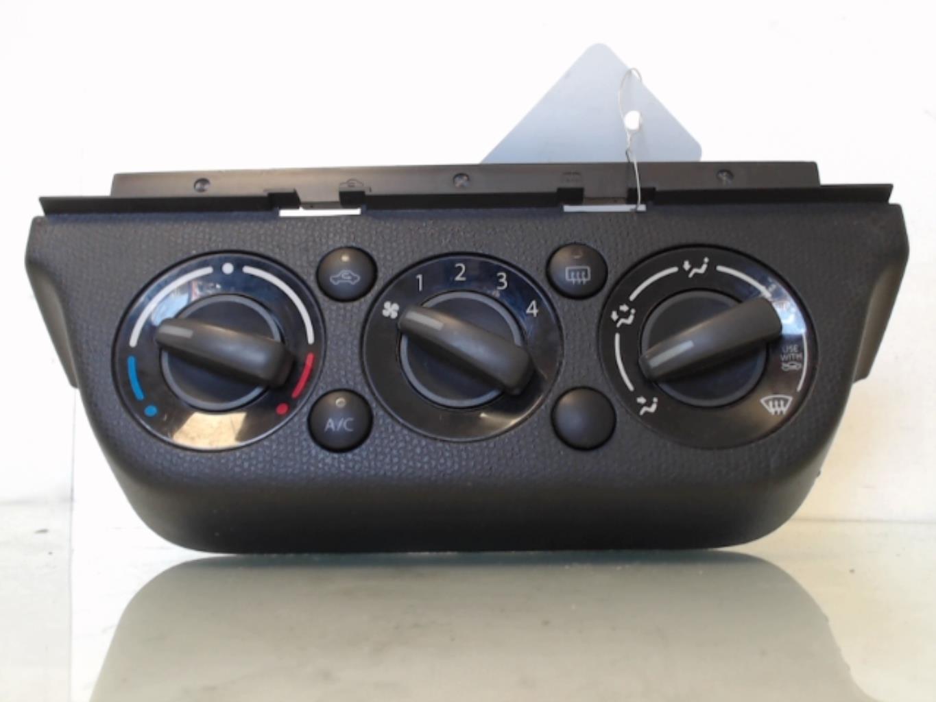 Commande chauffage SUZUKI SWIFT 3 Diesel - 1