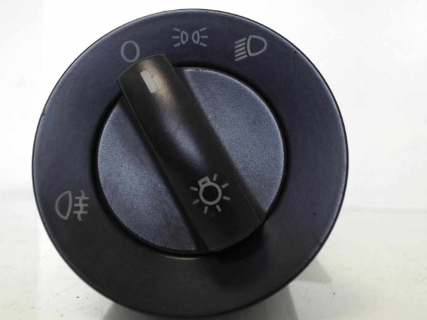 Commande de phare VOLKSWAGEN POLO 4 PHASE 1 Diesel - 1