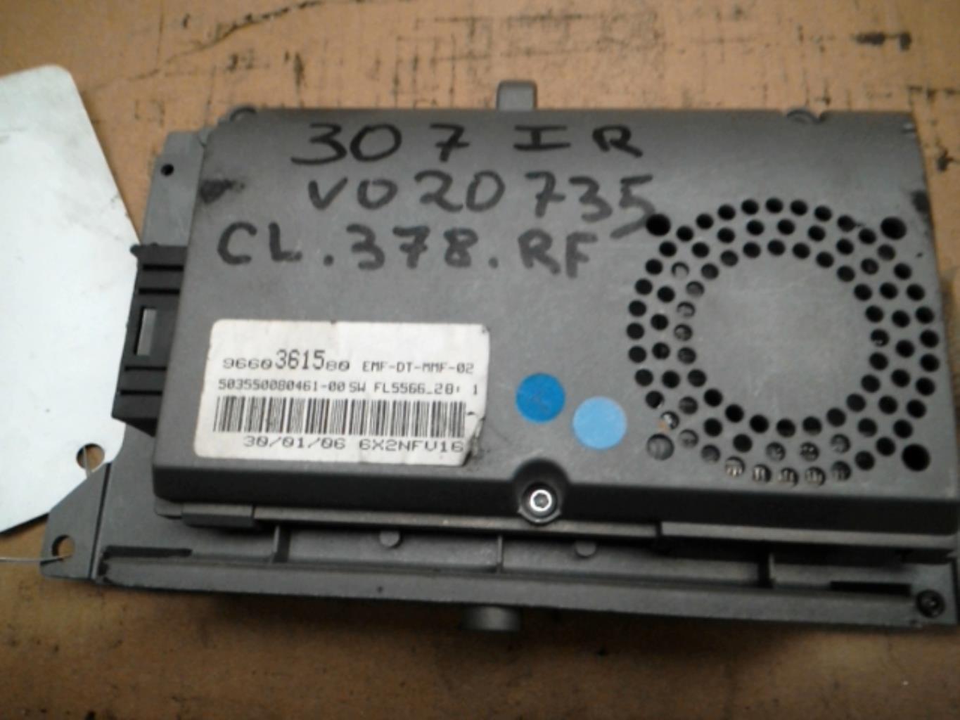 Ecran GPS PEUGEOT 307 PHASE 2 Diesel - 1
