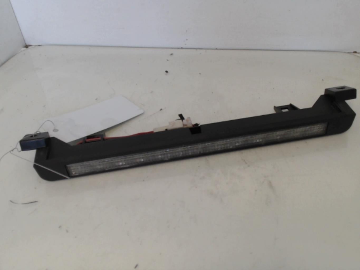 Luce stop centrale NISSAN ALMERA TINO PHASE 1 Diésel - 1