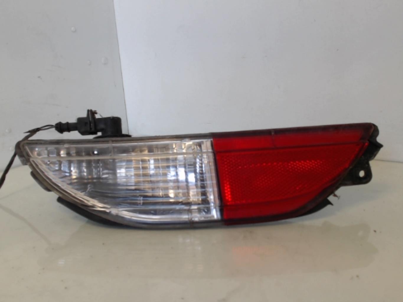 Feu de recul gauche ALFA ROMEO MITO PHASE 1 Diesel - 1