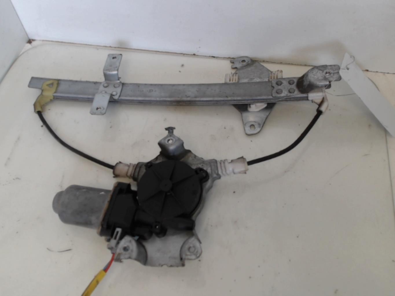 Alzacristalli elettrico posteriore destro NISSAN ALMERA TINO PHASE 1 Diésel - 1