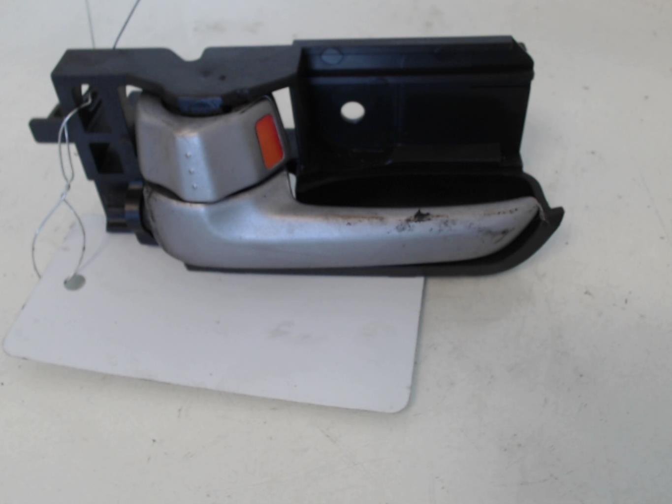 Maniglia interna posteriore sinistra SUZUKI SWIFT 3 Diésel - 1