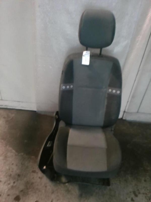 Siege avant droit RENAULT SCENIC 3 PHASE 2 Diesel - 1