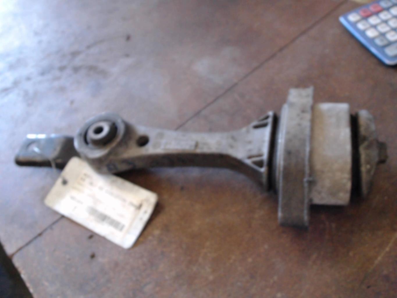 Support moteur AUDI A3 1 PHASE 2 Diesel - 1